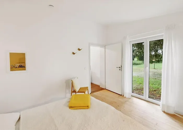 Idylisches Mit Reh Tatil Evi Worthsee